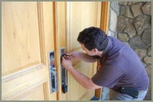 Locksmith Solution Services Windsor Mill, MD 410-941-7025 - 68-44-4